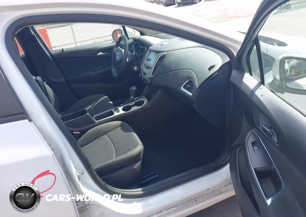 2017 Chevrolet Cruze Ls Auto VIN:1G1BC5SM0H7224104 - 5