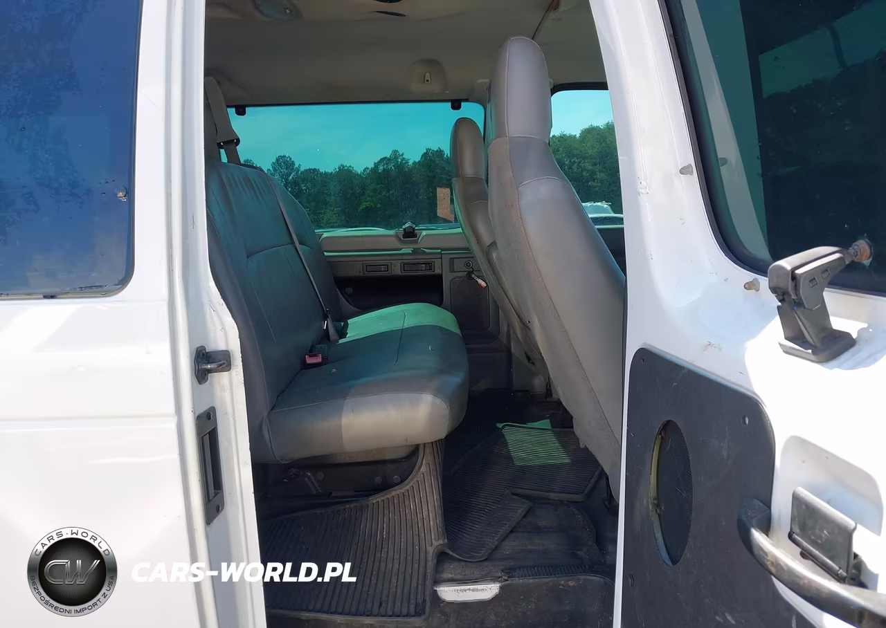 2012 Ford E-350 Super Duty Xl VIN:1FBSS3BL2CDB20749 - 8