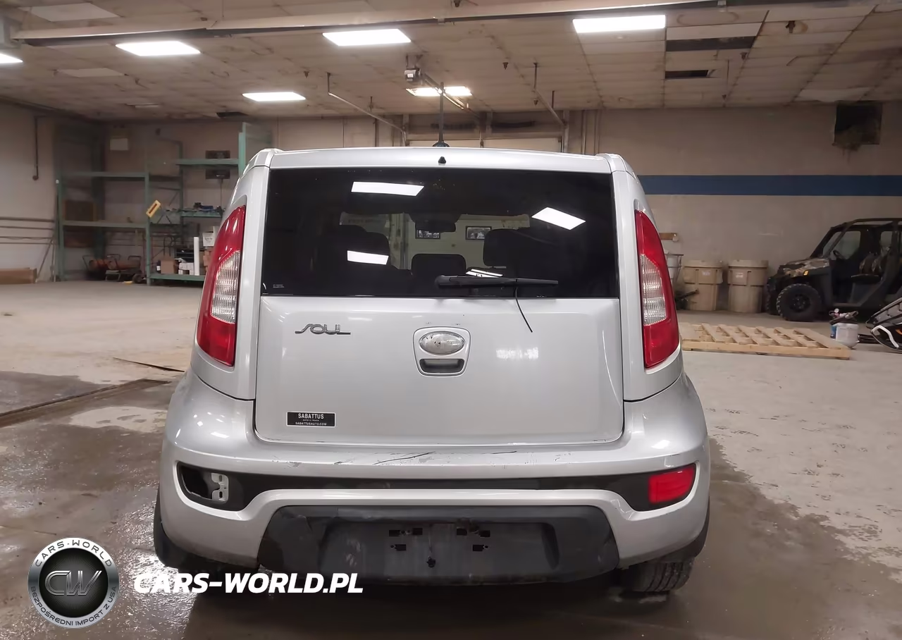 2013 Kia Soul + VIN:KNDJT2A63D7769826 - 16