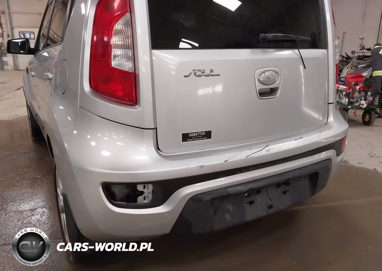 2013 Kia Soul + VIN:KNDJT2A63D7769826 - 6