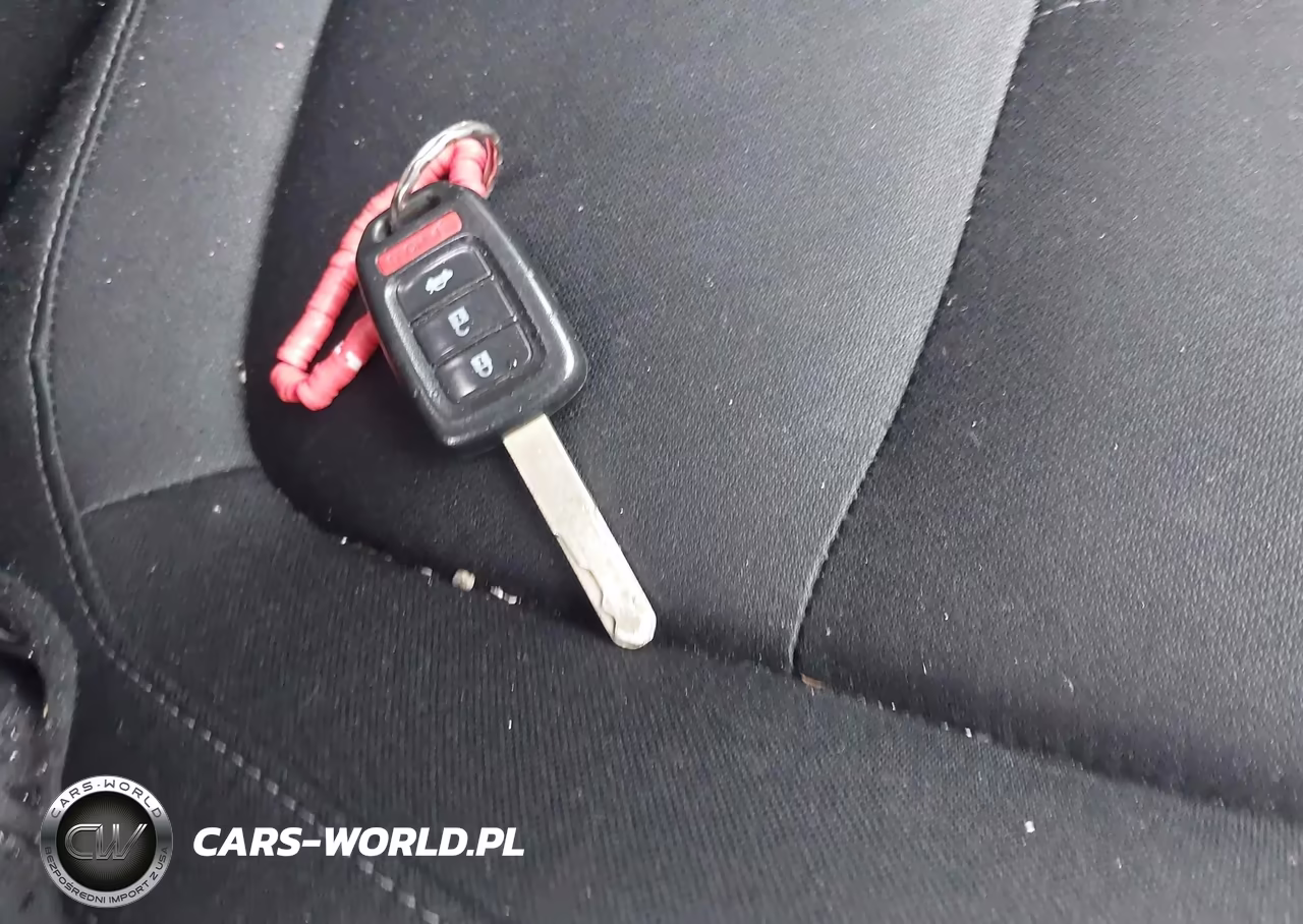 2018 Honda Civic Lx VIN:2HGFC2F59JH586177 - 11