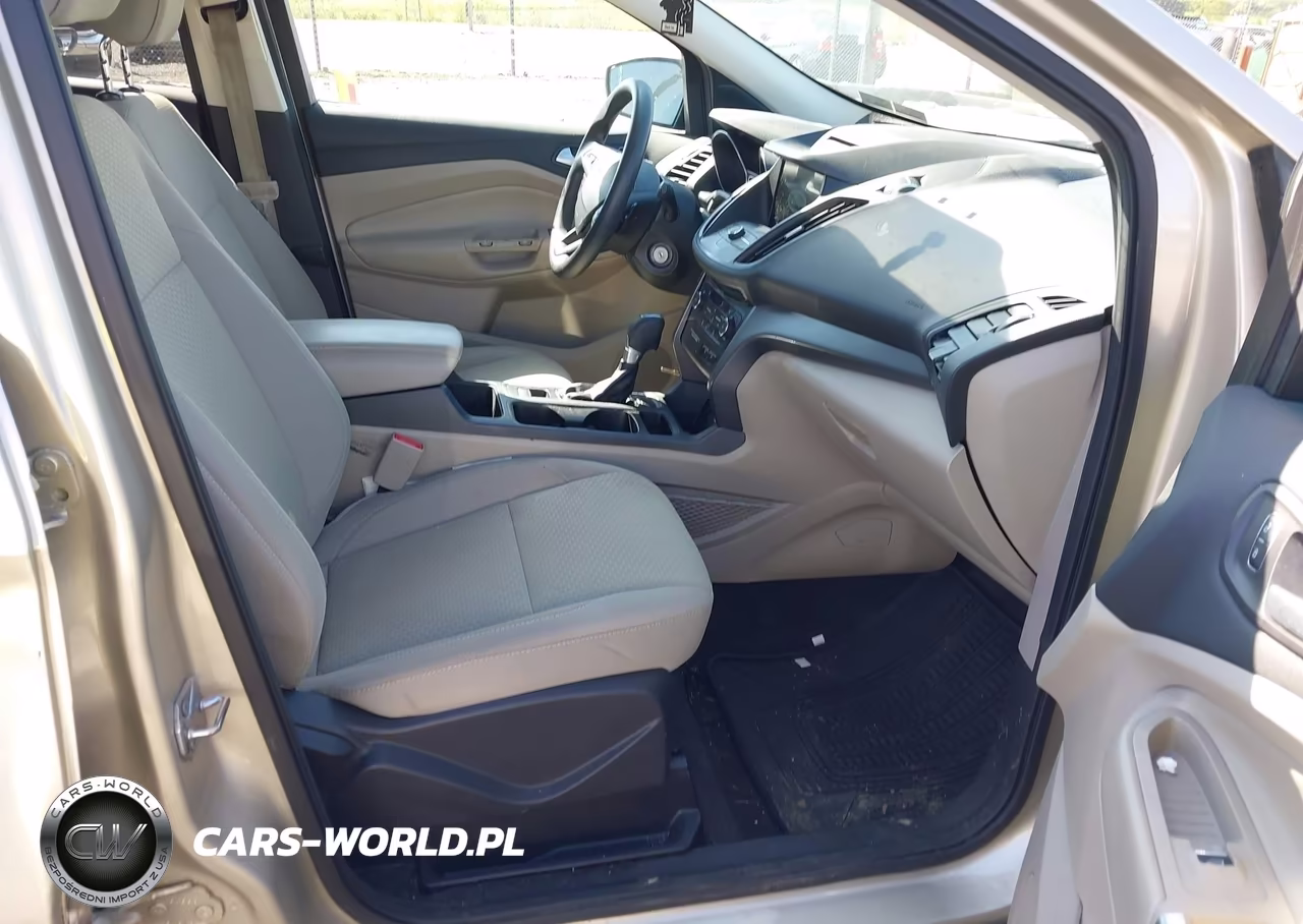 2017 Ford Escape Se VIN:1FMCU9GDXHUB56142 - 5