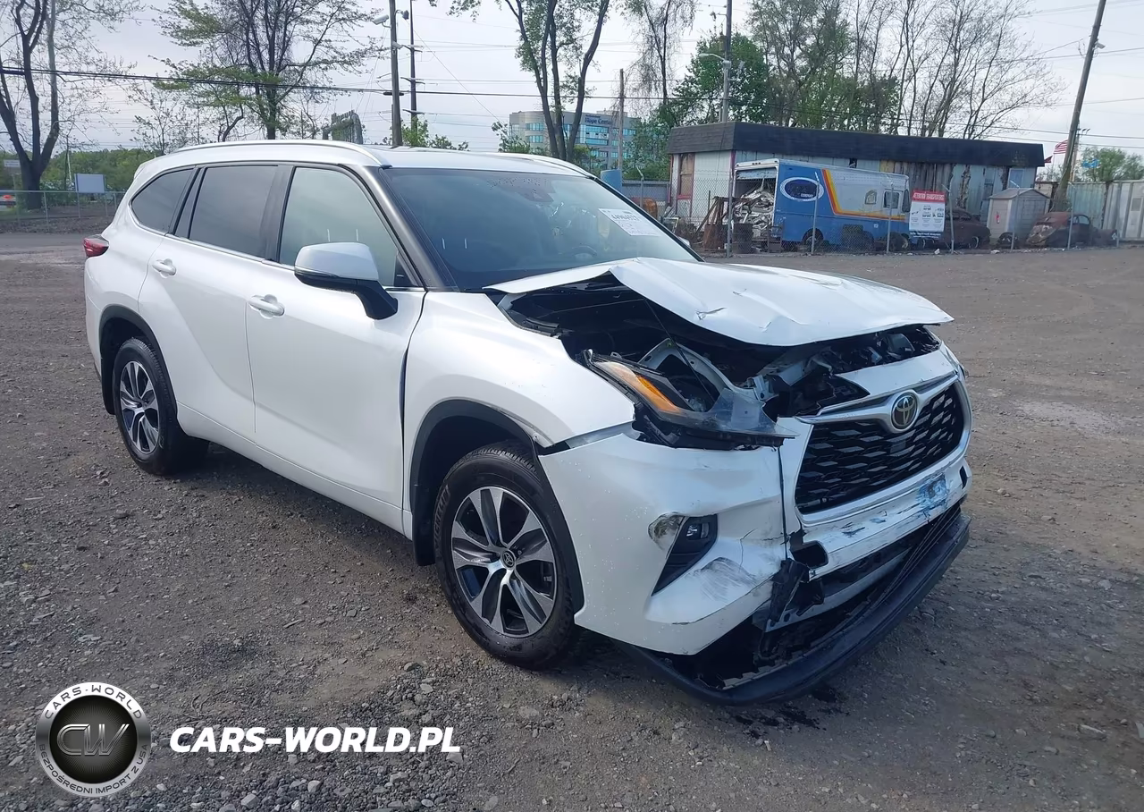 2021 Toyota Highlander Xle