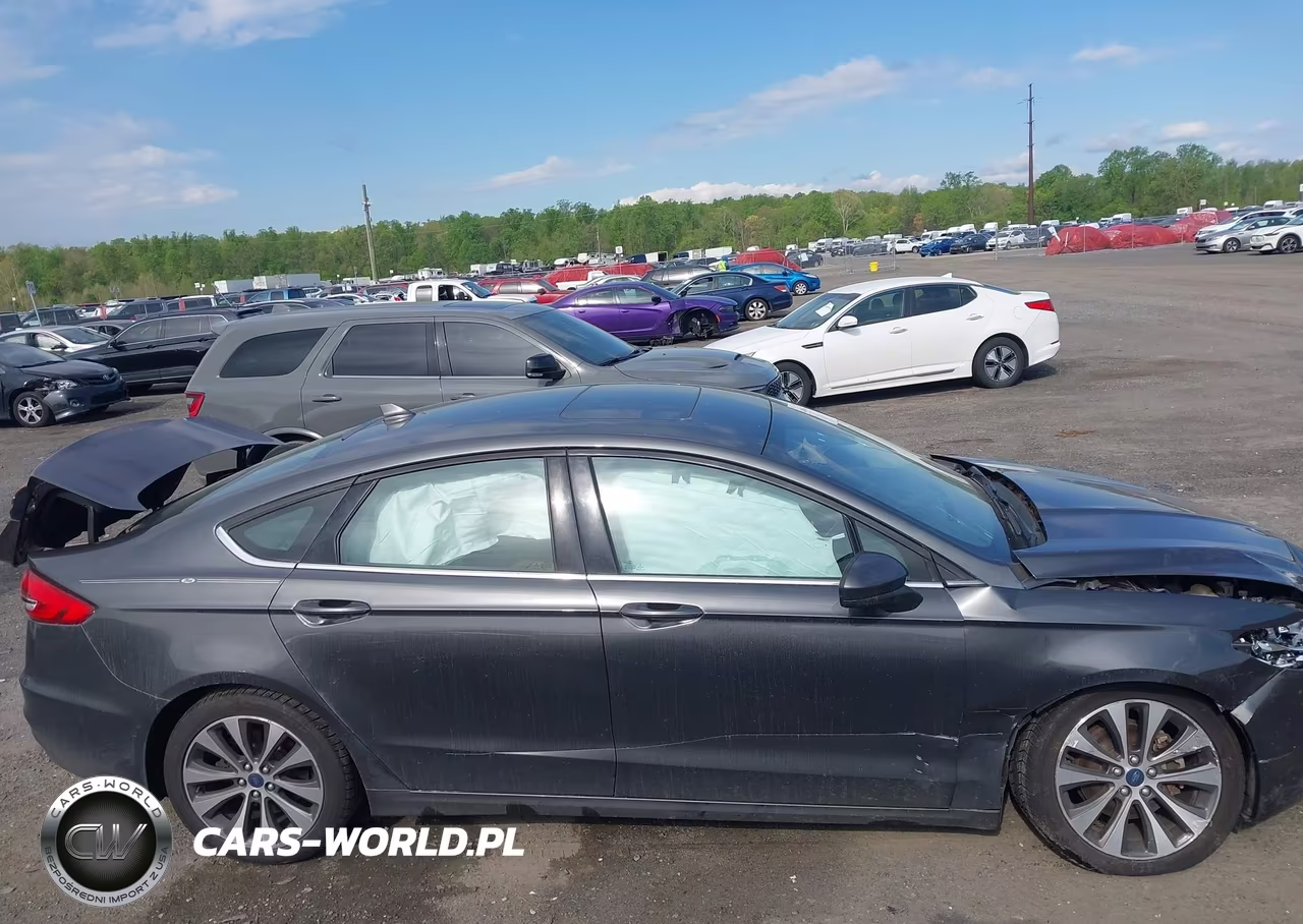 2019 Ford Fusion Se VIN:3FA6P0T94KR271152 - 13