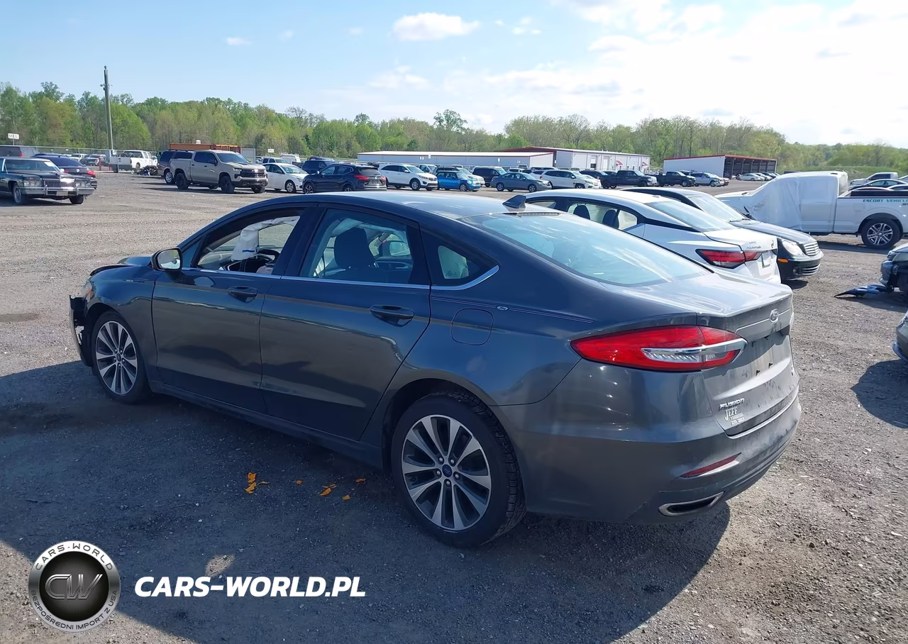 2019 Ford Fusion Se VIN:3FA6P0T94KR271152 - 3