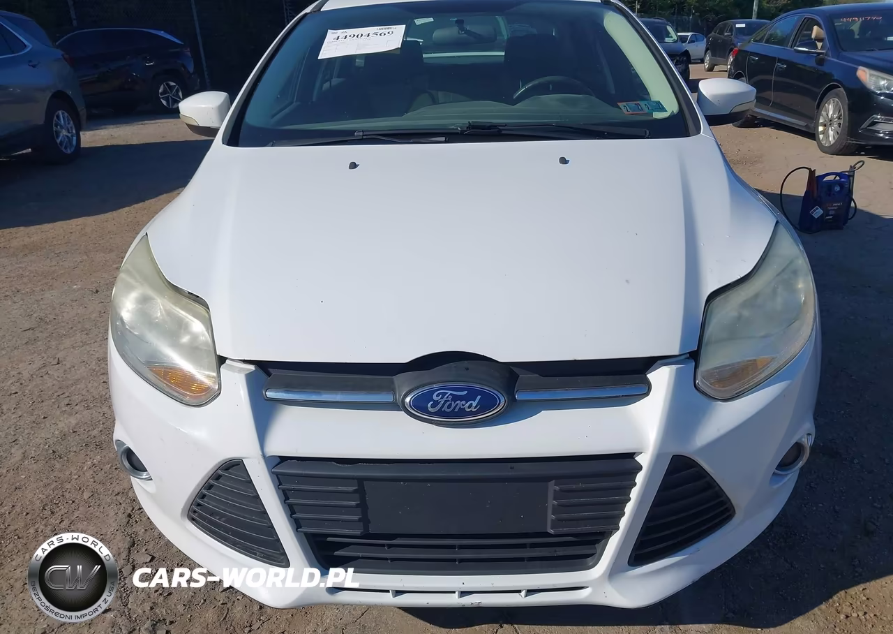 2014 Ford Focus Se VIN:1FADP3F2XEL446515 - 6