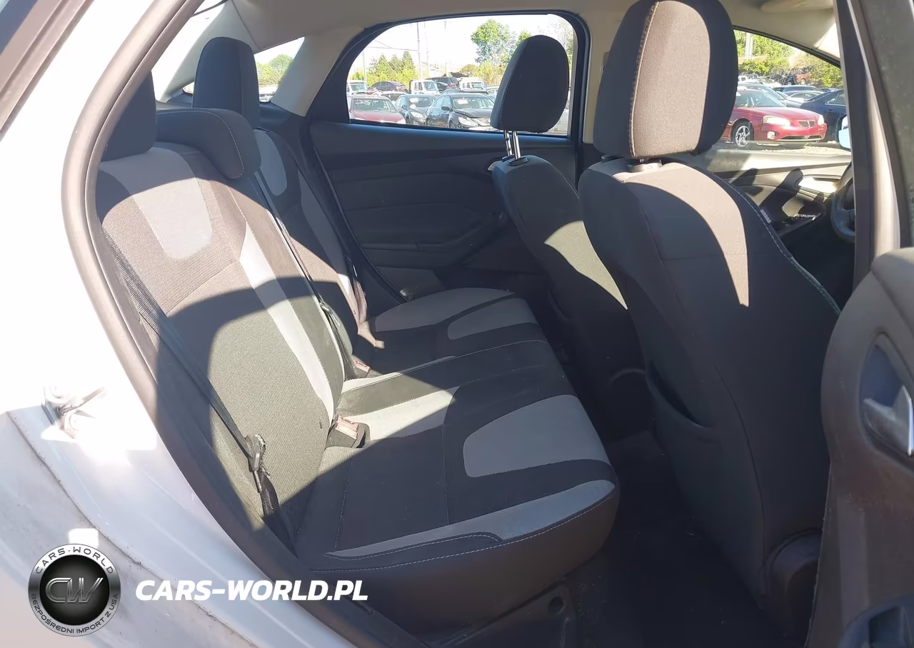 2014 Ford Focus Se VIN:1FADP3F2XEL446515 - 8