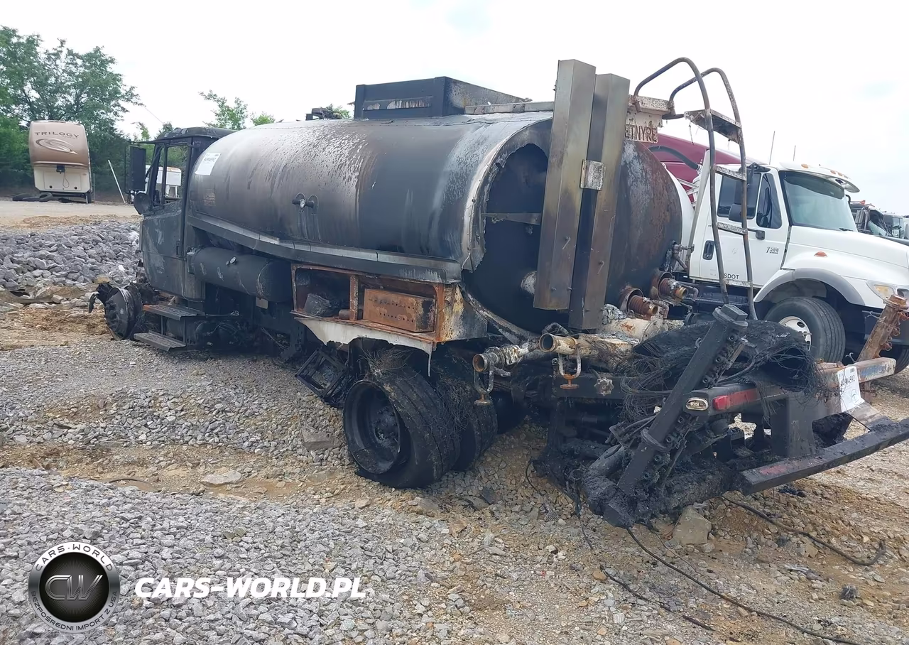 2003 Freightliner Medium Conventional Fl70 VIN:1FVABTBV93DL68316 - 4