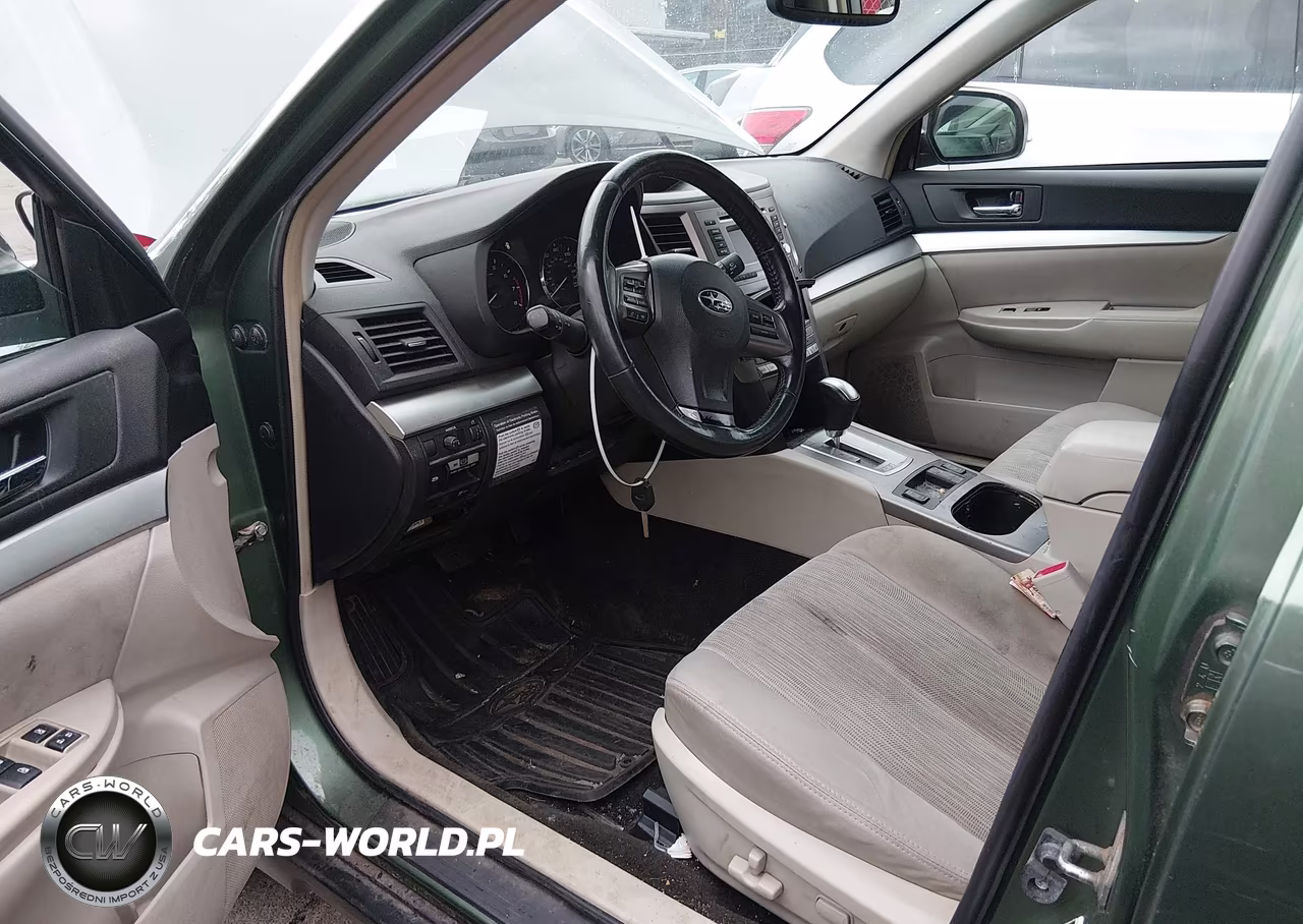 2013 Subaru Outback 2.5I Premium VIN:4S4BRBCC1D3200630 - 5