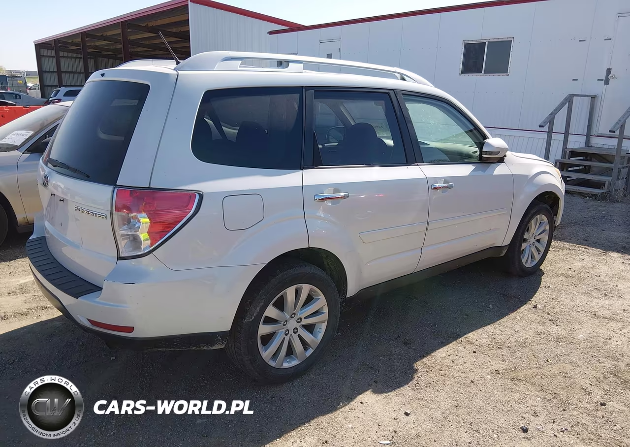 2011 Subaru Forester 2.5X Touring VIN:JF2SHBGC4BH707279 - 4