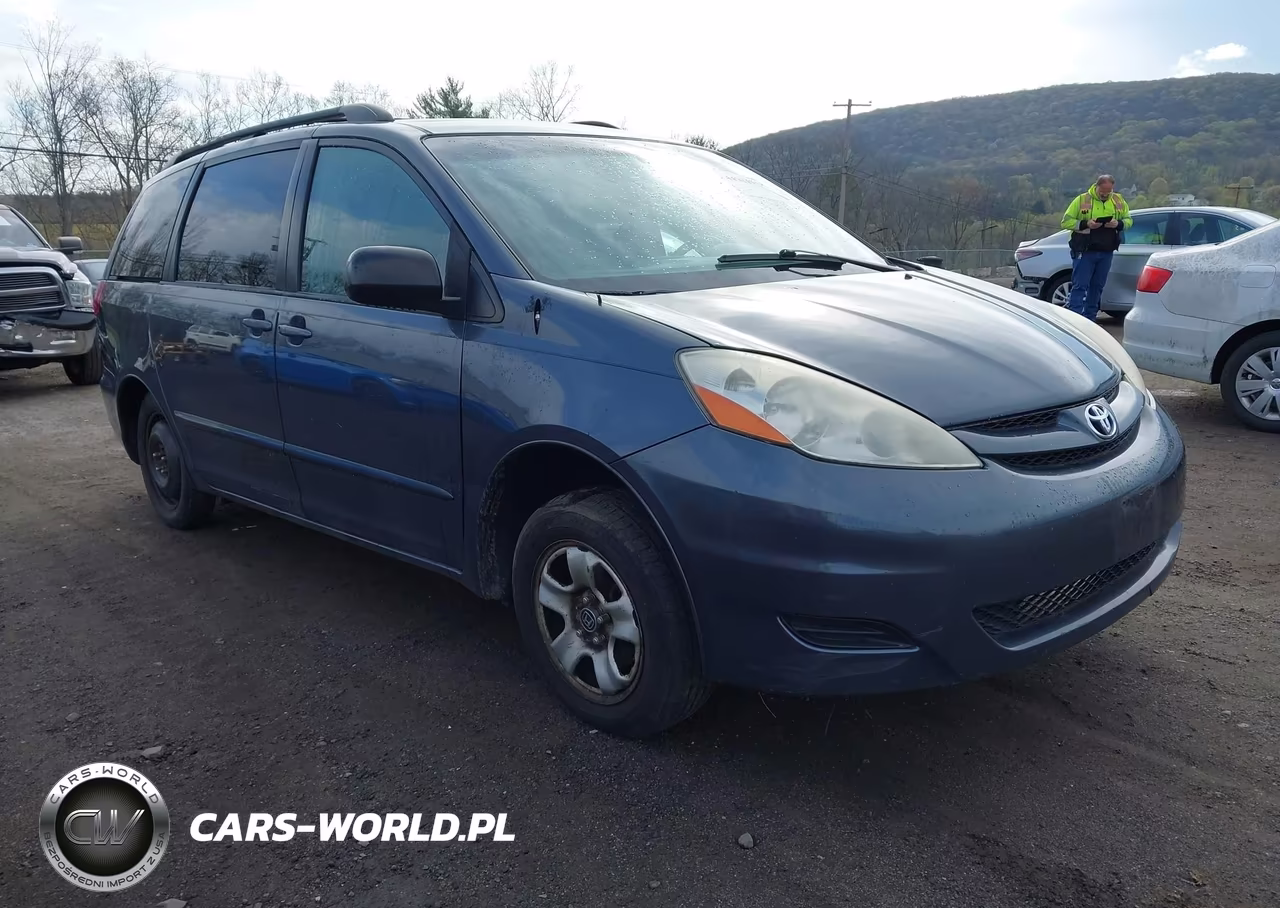 2009 Toyota Sienna Le