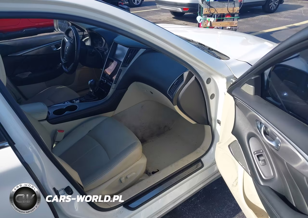 2017 Infiniti Q50 3.0T Premium VIN:JN1EV7AP1HM731992 - 5