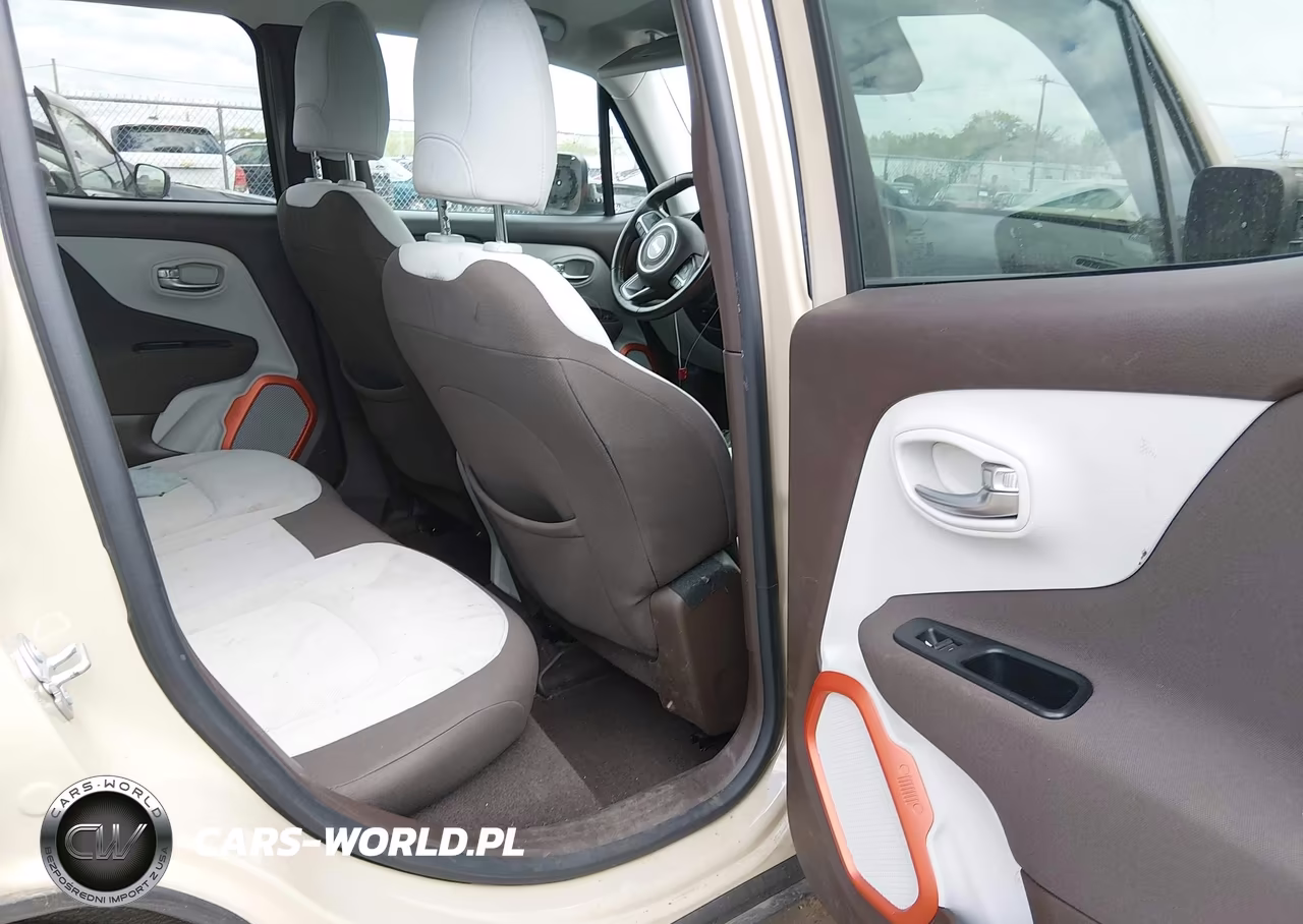 2015 Jeep Renegade Latitude VIN:ZACCJBBT0FPB64085 - 8