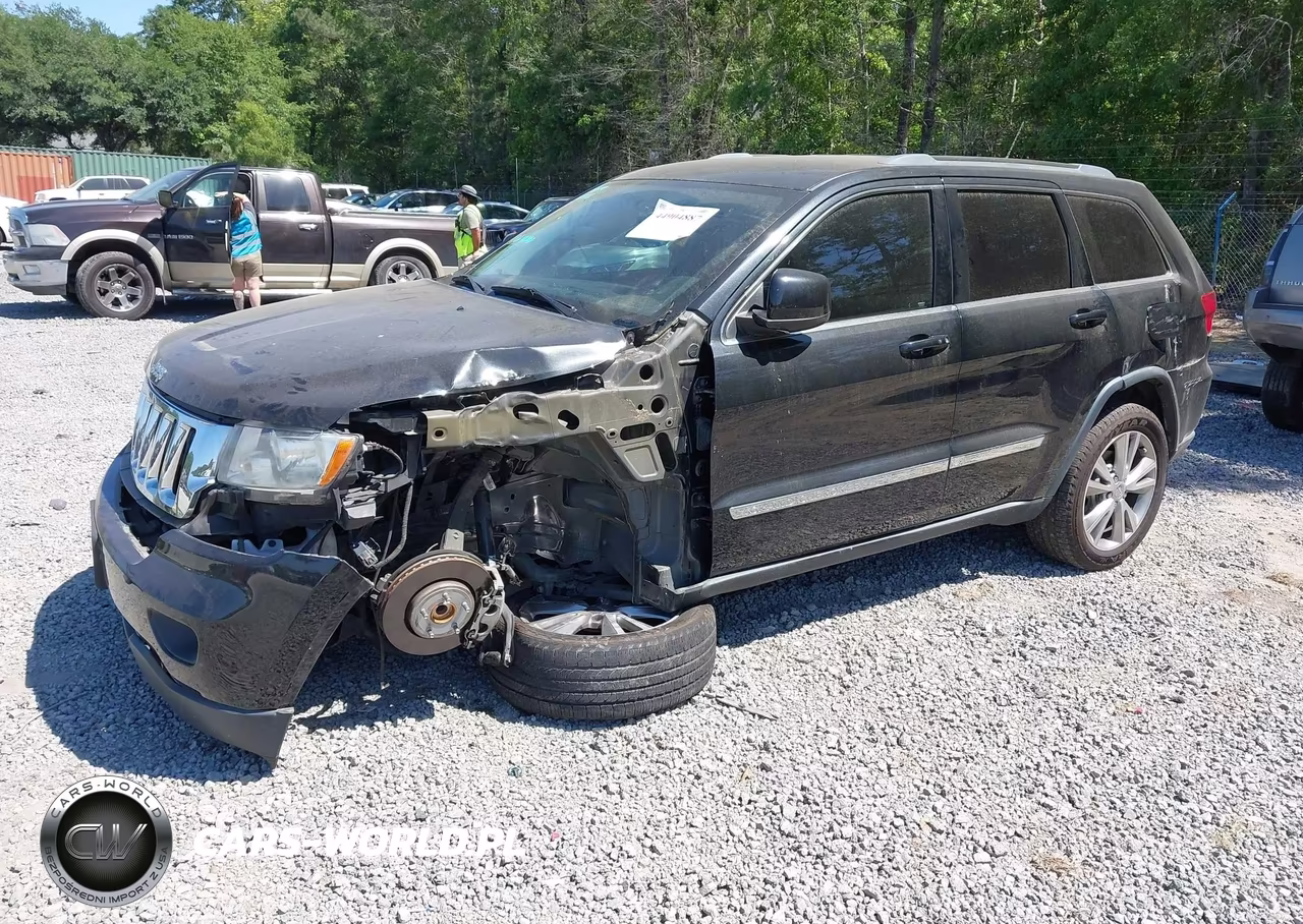 2013 Jeep Grand Cherokee Laredo VIN:1C4RJEAGXDC653369 - 2