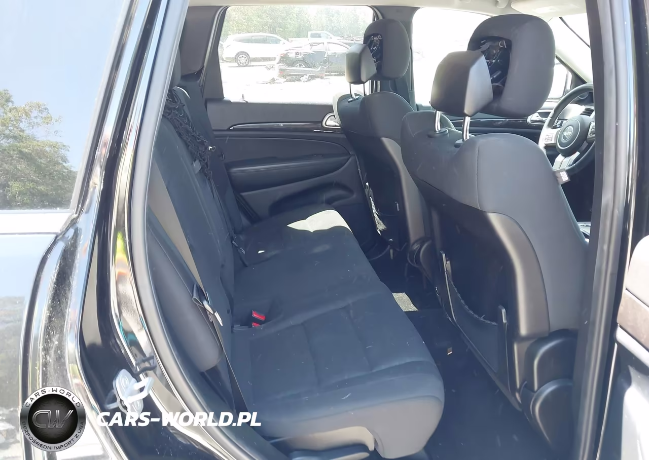 2013 Jeep Grand Cherokee Laredo VIN:1C4RJEAGXDC653369 - 8
