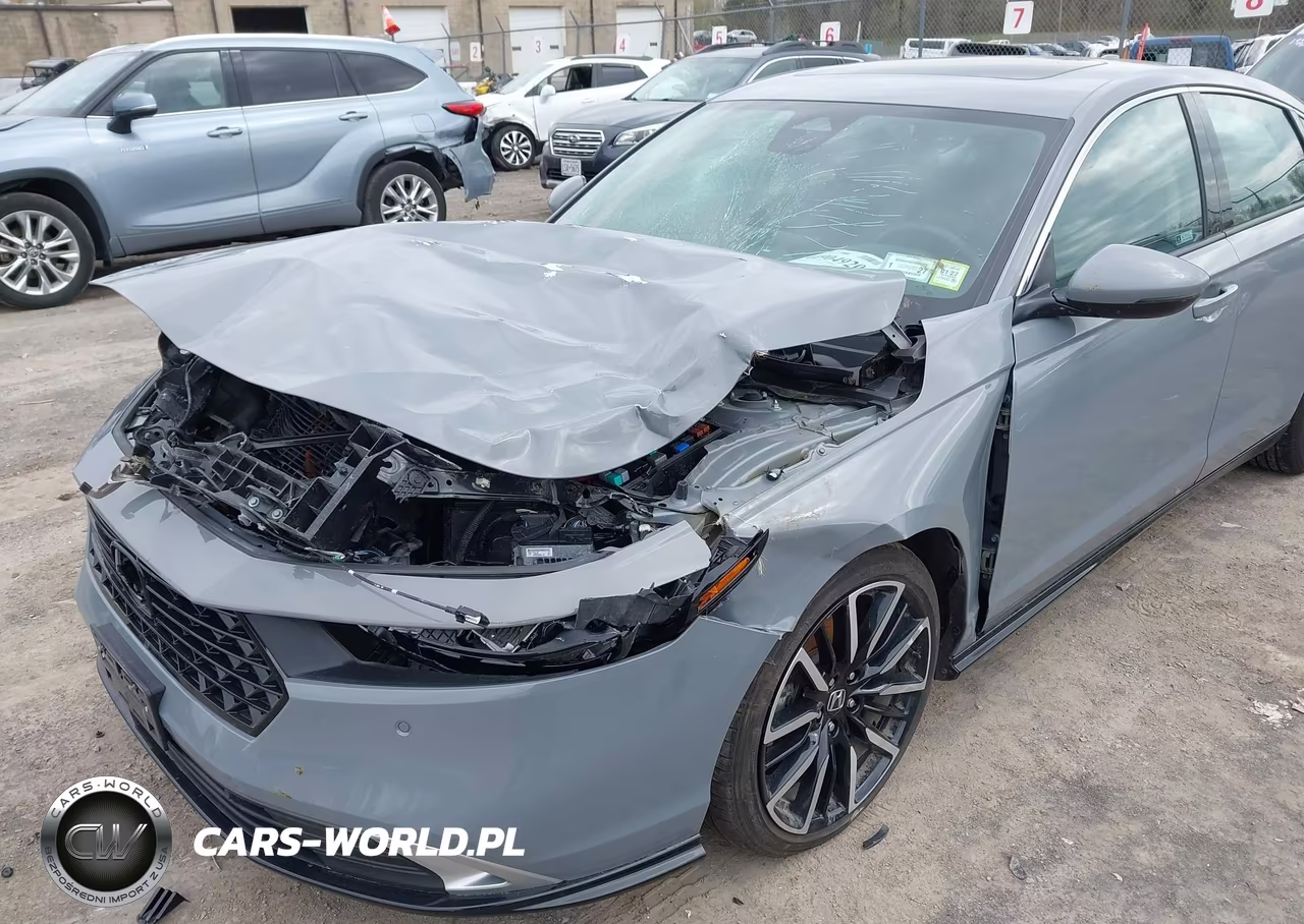 2024 Honda Accord Hybrid Touring VIN:1HGCY2F84RA088381 - 6