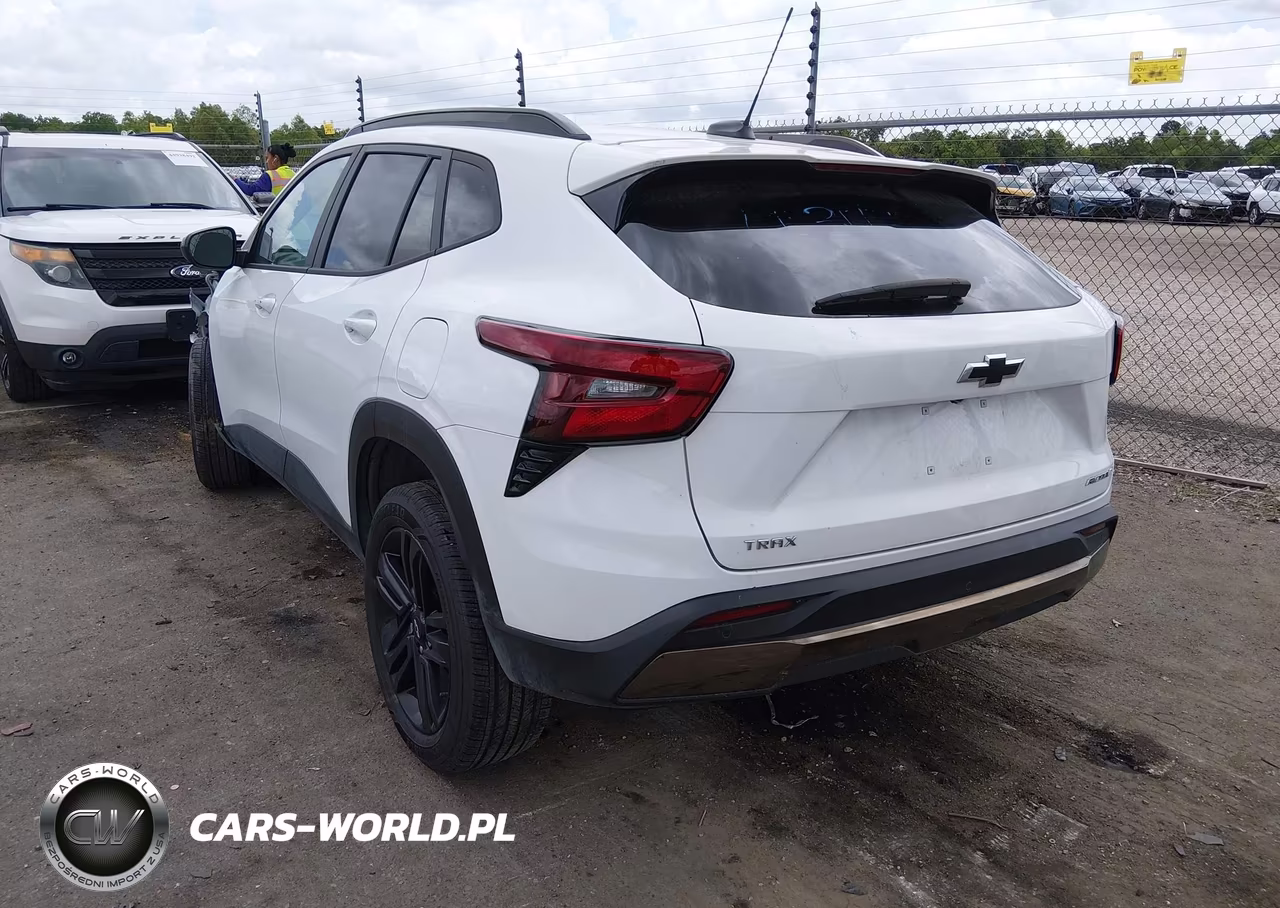 2025 Chevrolet Trax Fwd Activ VIN:KL77LKEP0SC003177 - 3