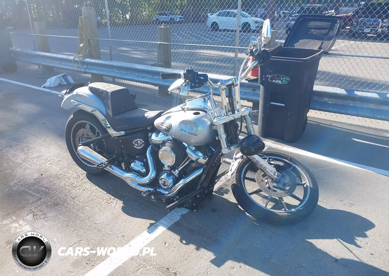 2019 Harley-Davidson Fxlr