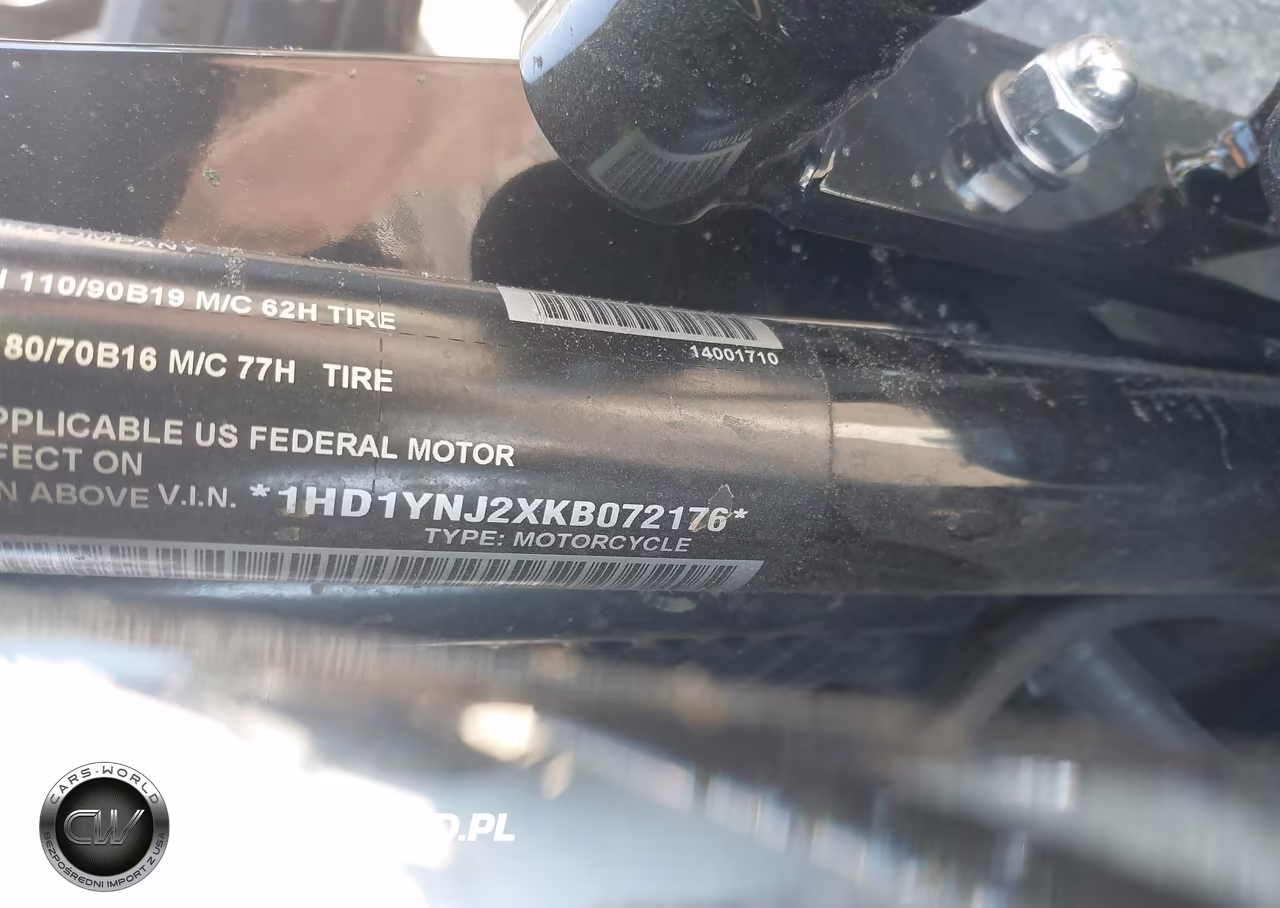 2019 Harley-Davidson Fxlr VIN:1HD1YNJ2XKB072176 - 10