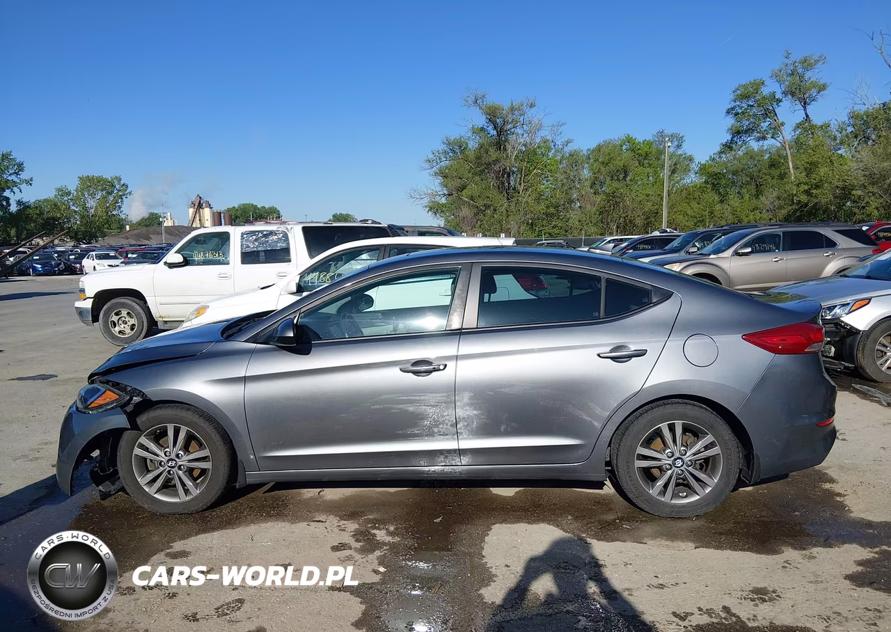 2018 Hyundai Elantra Value Edition VIN:5NPD84LF7JH292770 - 14