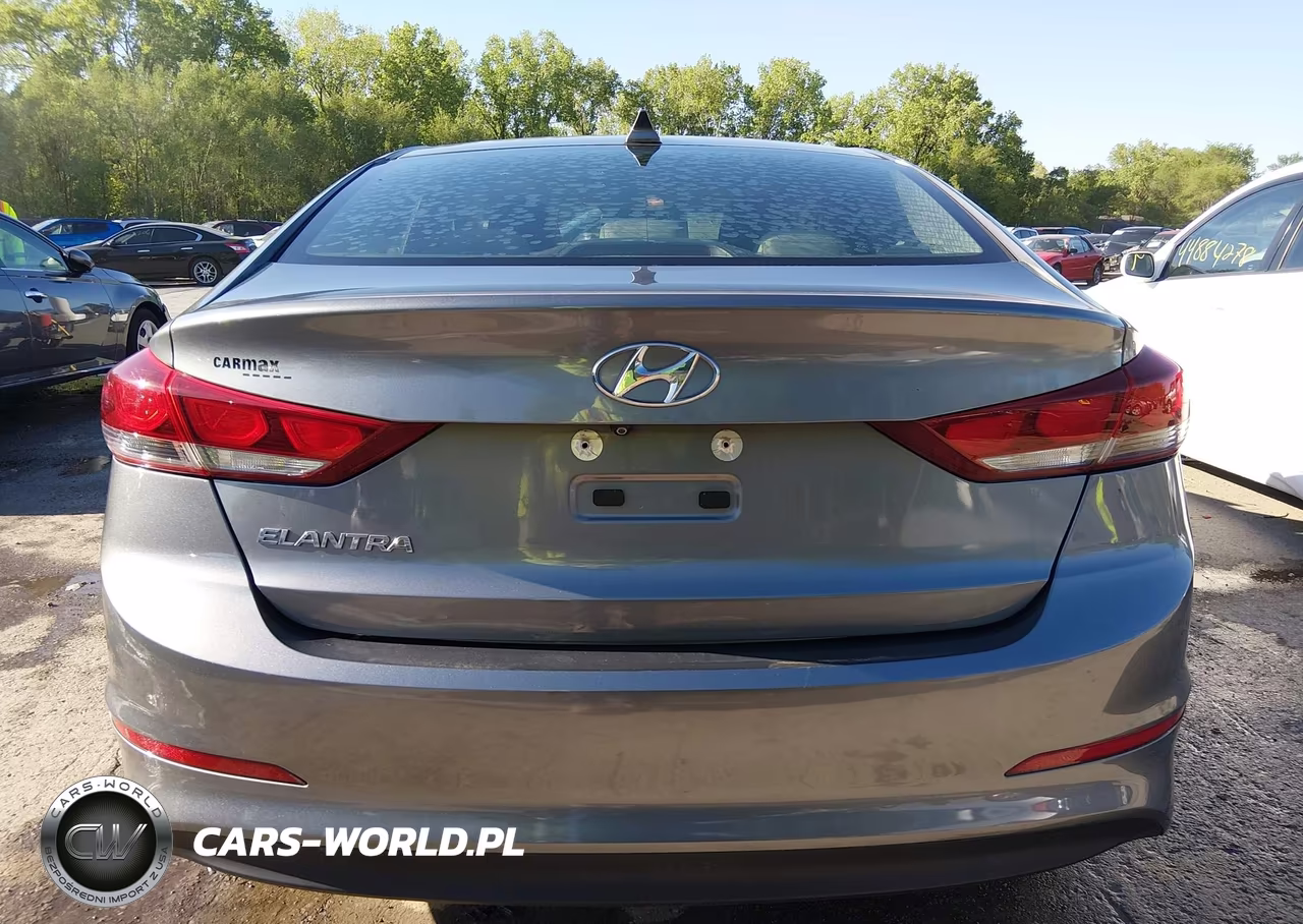 2018 Hyundai Elantra Value Edition VIN:5NPD84LF7JH292770 - 16
