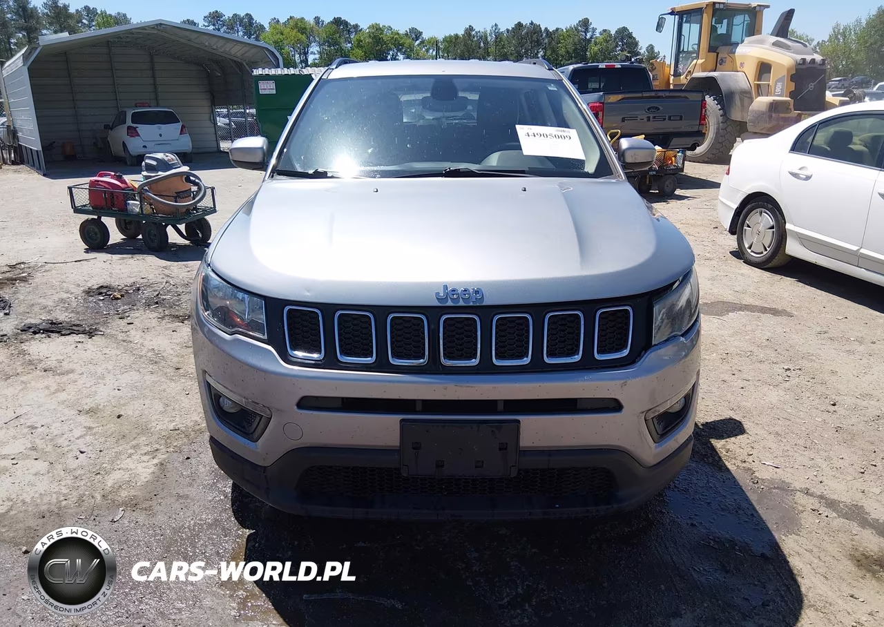 2019 Jeep Compass Latitude 4X4 VIN:3C4NJDBB9KT729399 - 12