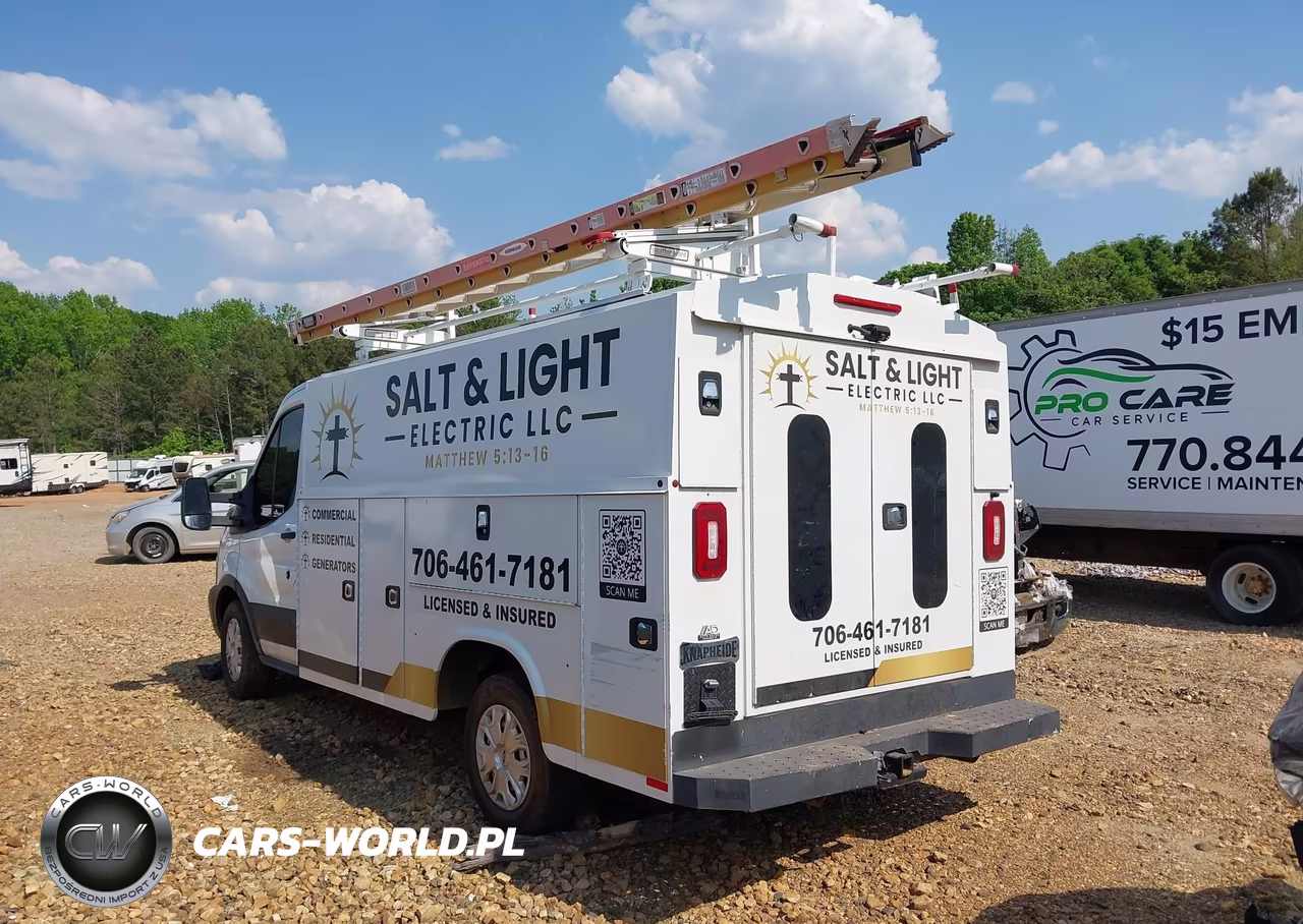 2018 Ford Transit-250 Cutaway VIN:1FDYR5PM0JKA93067 - 3