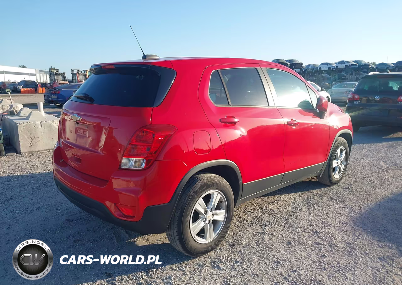 2020 Chevrolet Trax Fwd Ls VIN:KL7CJKSB7LB333046 - 4