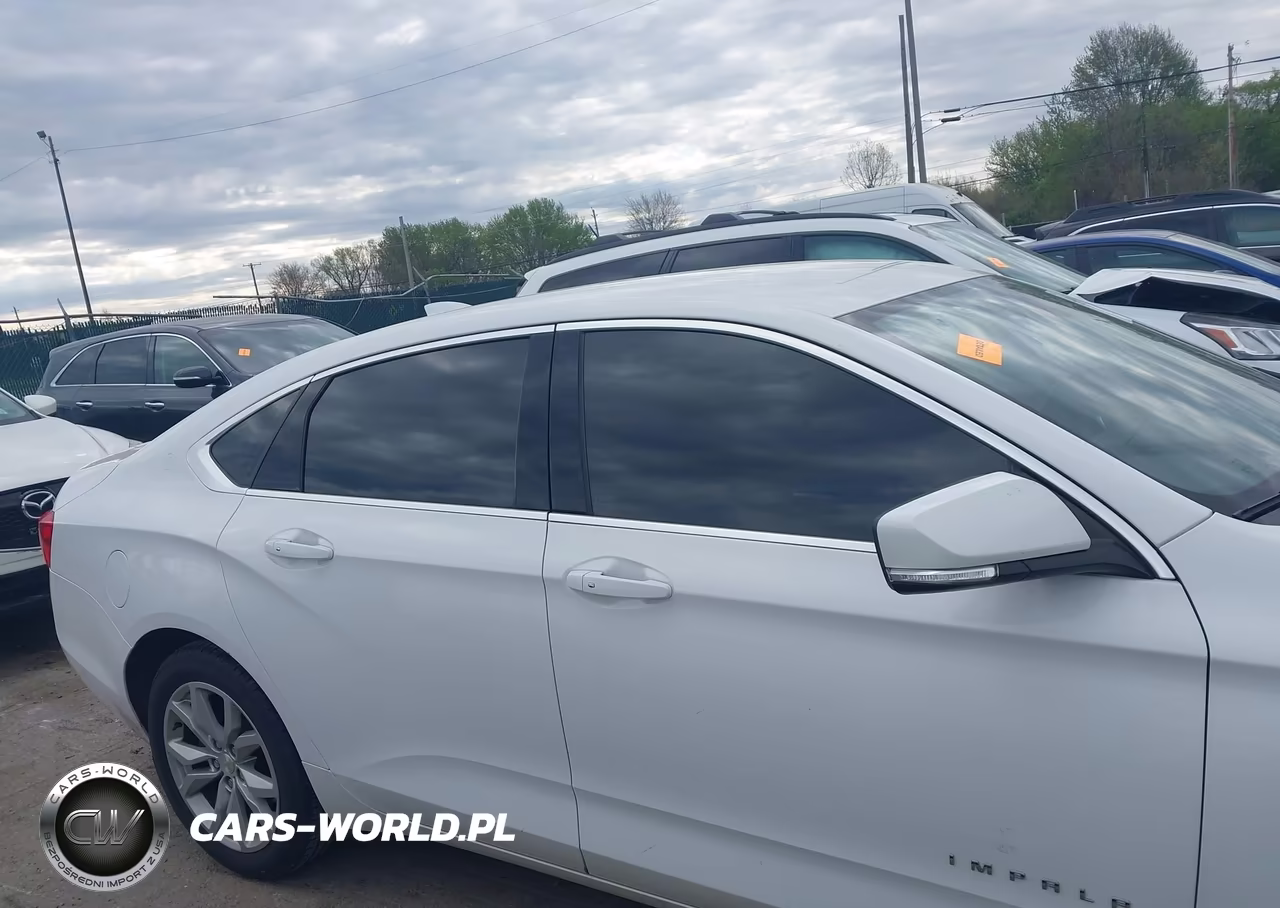 2018 Chevrolet Impala 1Lt VIN:2G1105S3XJ9130201 - 13