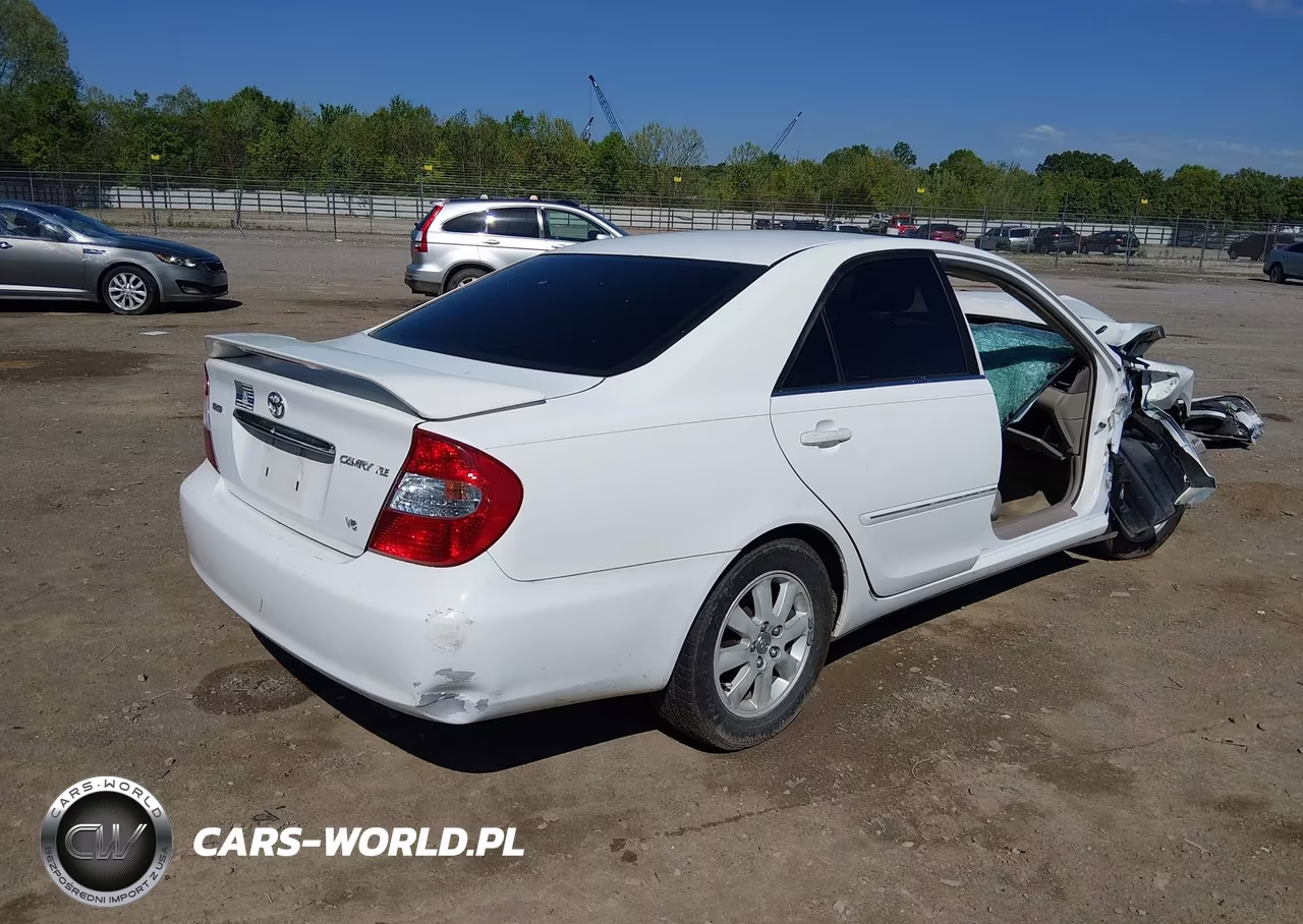 2002 Toyota Camry Xle V6 VIN:4T1BF32K52U020436 - 4