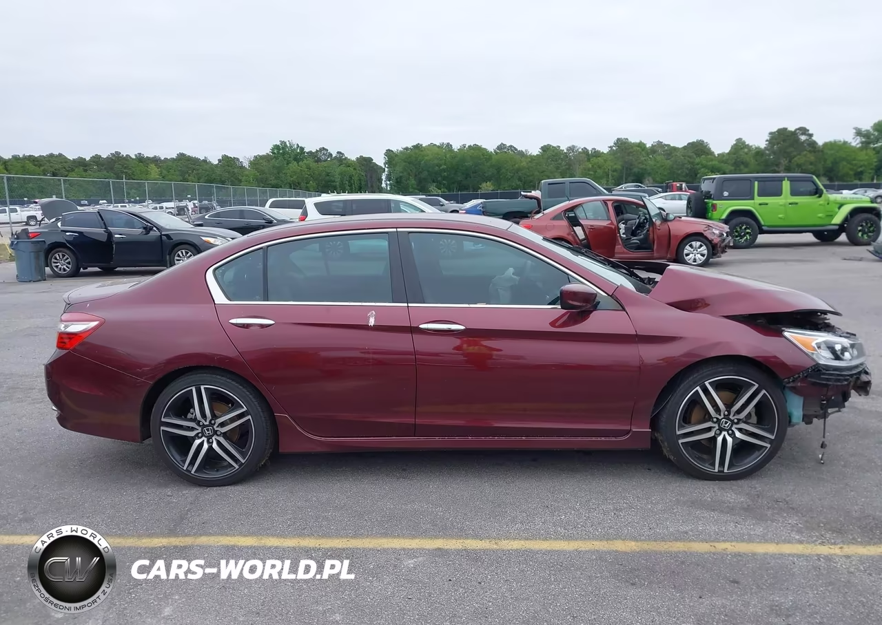 2016 Honda Accord Sport VIN:1HGCR2F58GA020195 - 14