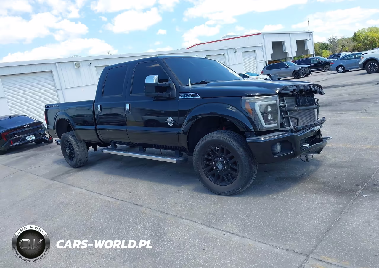 2013 Ford F-350 Lariat – zdjęcie 1 z 15