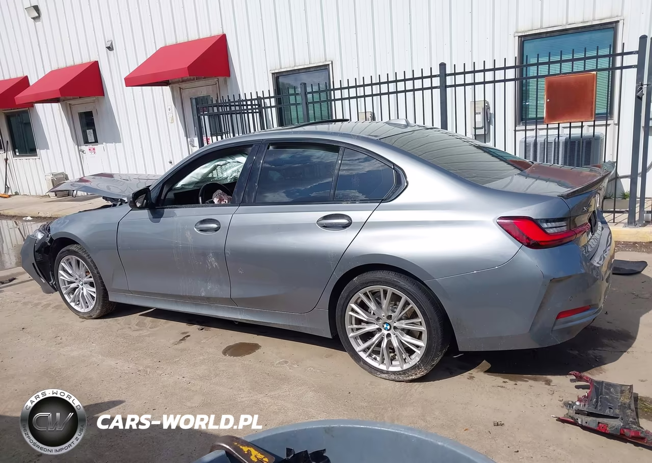2023 BMW 330I xDrive VIN:3MW89FF03P8D71816 - 14