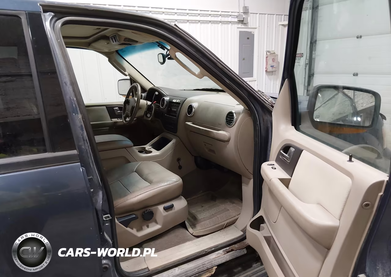 2003 Ford Expedition Eddie Bauer VIN:1FMFU18LX3LB61814 - 5