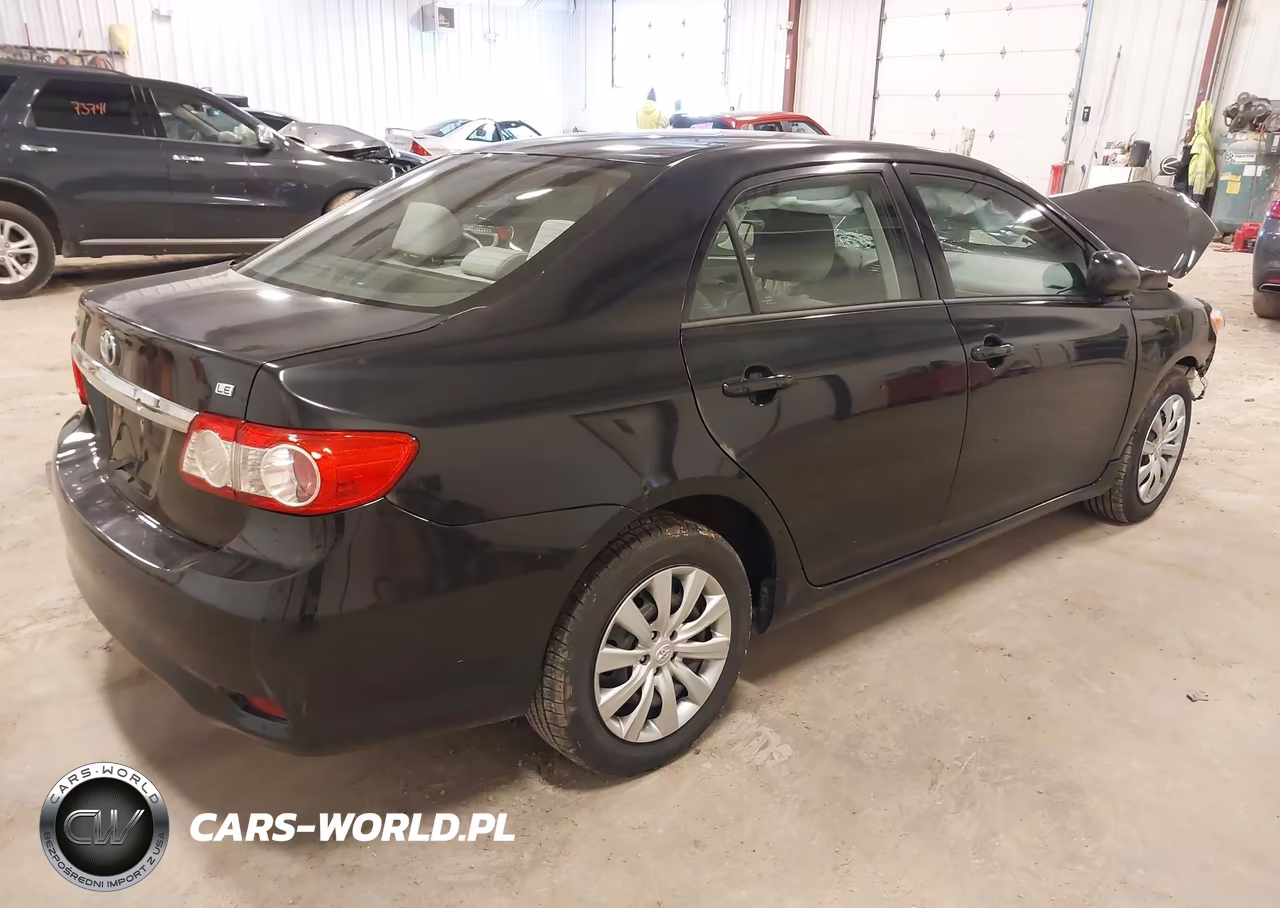 2012 Toyota Corolla Le VIN:5YFBU4EE4CP035501 - 4