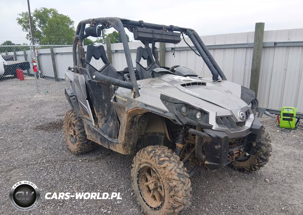 2014 Can-Am Commander 1000 Xt