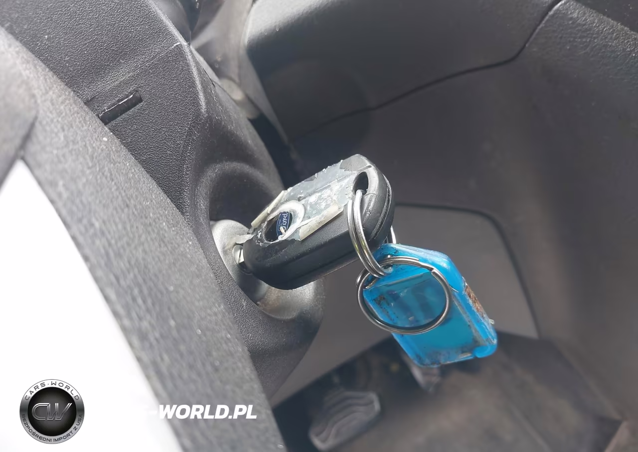 2018 Ford Transit-250 VIN:1FTYR1ZM7JKA58410 - 11