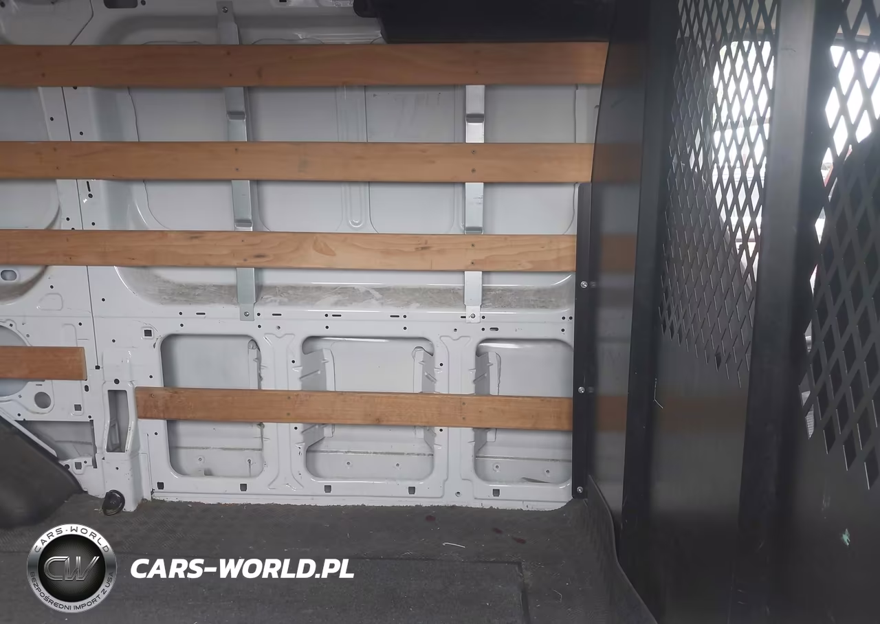 2018 Ford Transit-250 VIN:1FTYR1ZM7JKA58410 - 8