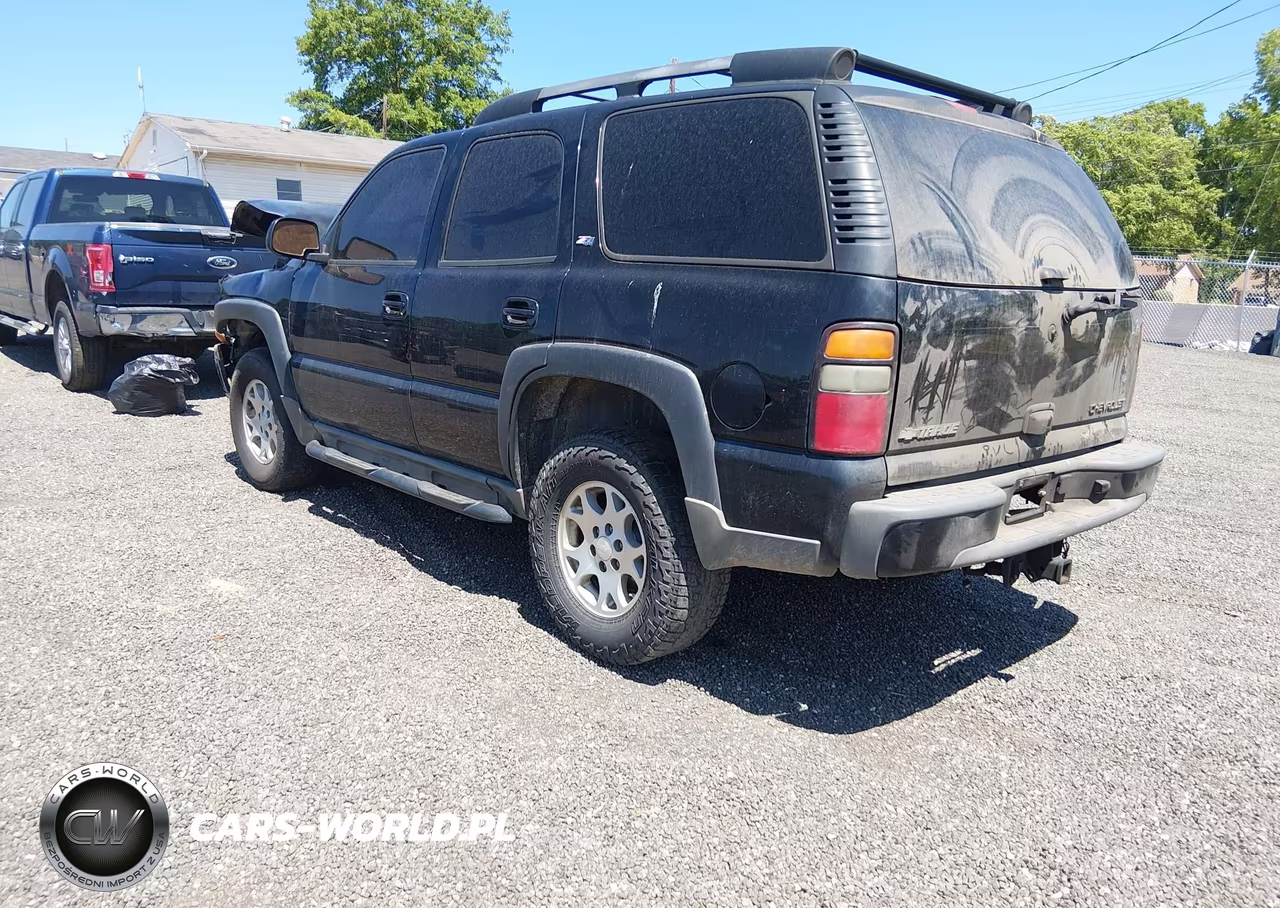 2005 Chevrolet Tahoe Z71 VIN:1GNEK13TX5R236497 - 3
