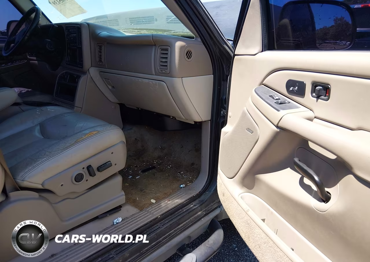 2005 Chevrolet Tahoe Z71 VIN:1GNEK13TX5R236497 - 5