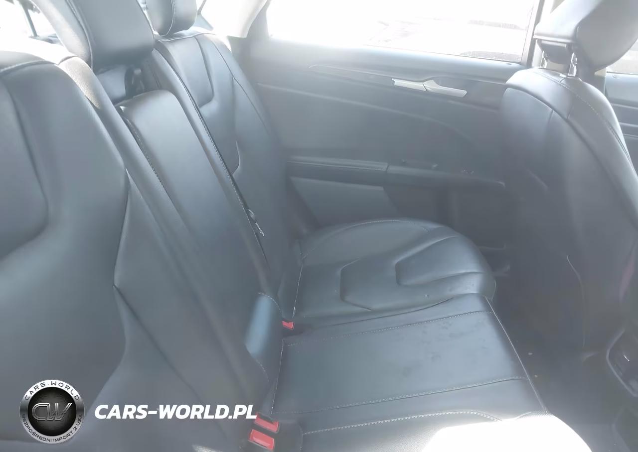2020 Ford Fusion Titanium VIN:3FA6P0D96LR203659 - 8
