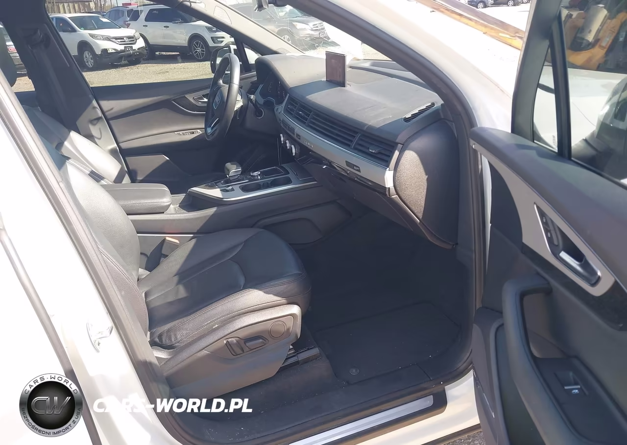 2019 Audi Q7 45 Premium-45 Se Premium VIN:WA1LHAF74KD023450 - 5