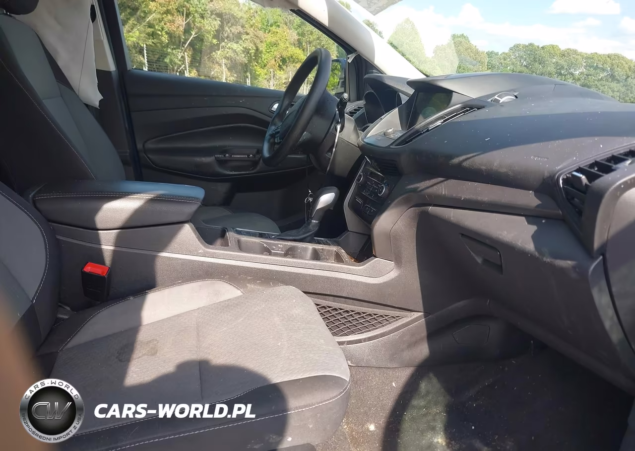 2019 Ford Escape Se VIN:1FMCU0GD8KUB15592 - 5