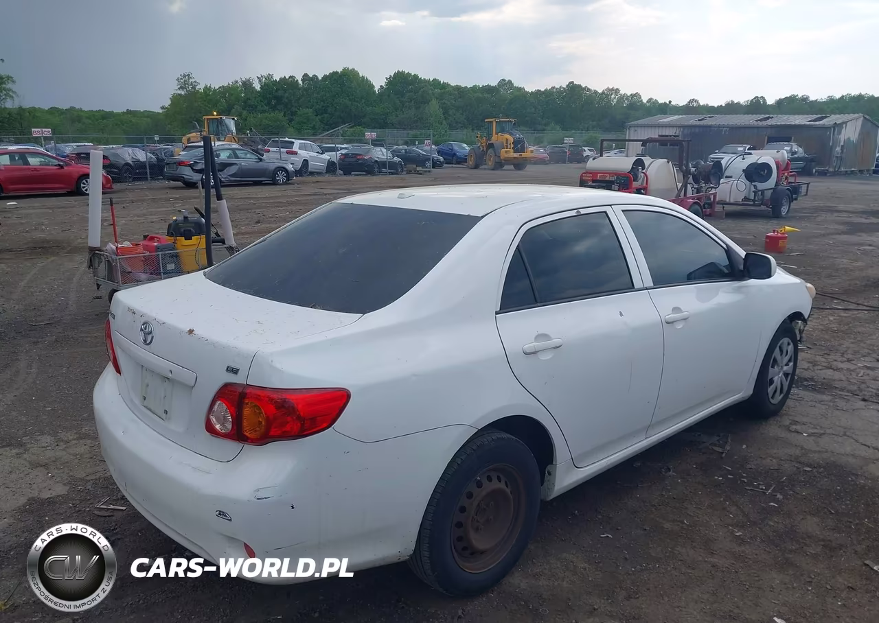 2010 Toyota Corolla Le VIN:JTDBU4EE5AJ065379 - 4