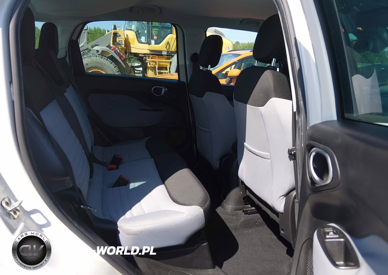 2014 Fiat 500L Easy VIN:ZFBCFABH1EZ027413 - 8