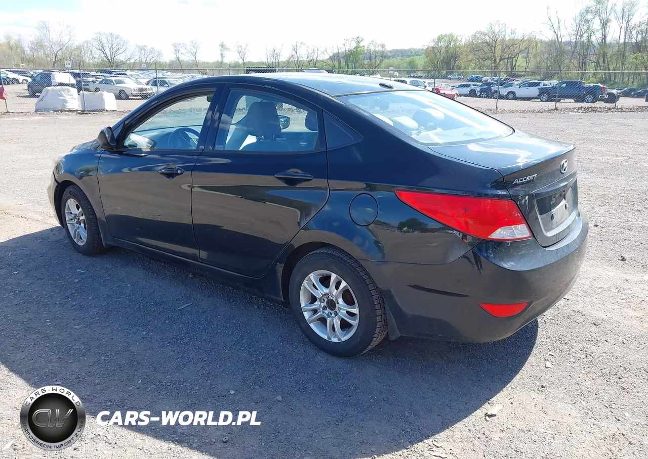2015 Hyundai Accent Gls VIN:KMHCT4AE1FU806187 - 3