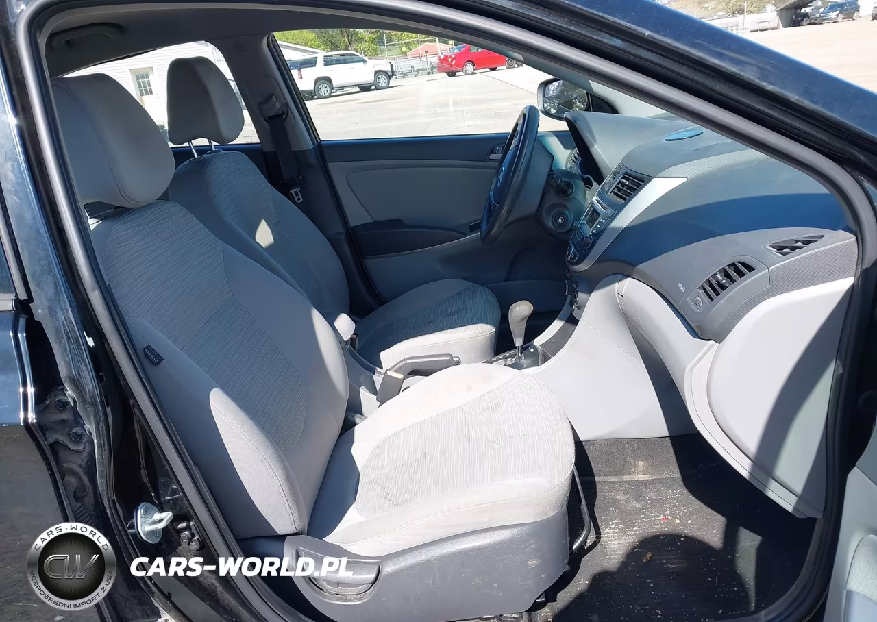 2015 Hyundai Accent Gls VIN:KMHCT4AE1FU806187 - 5
