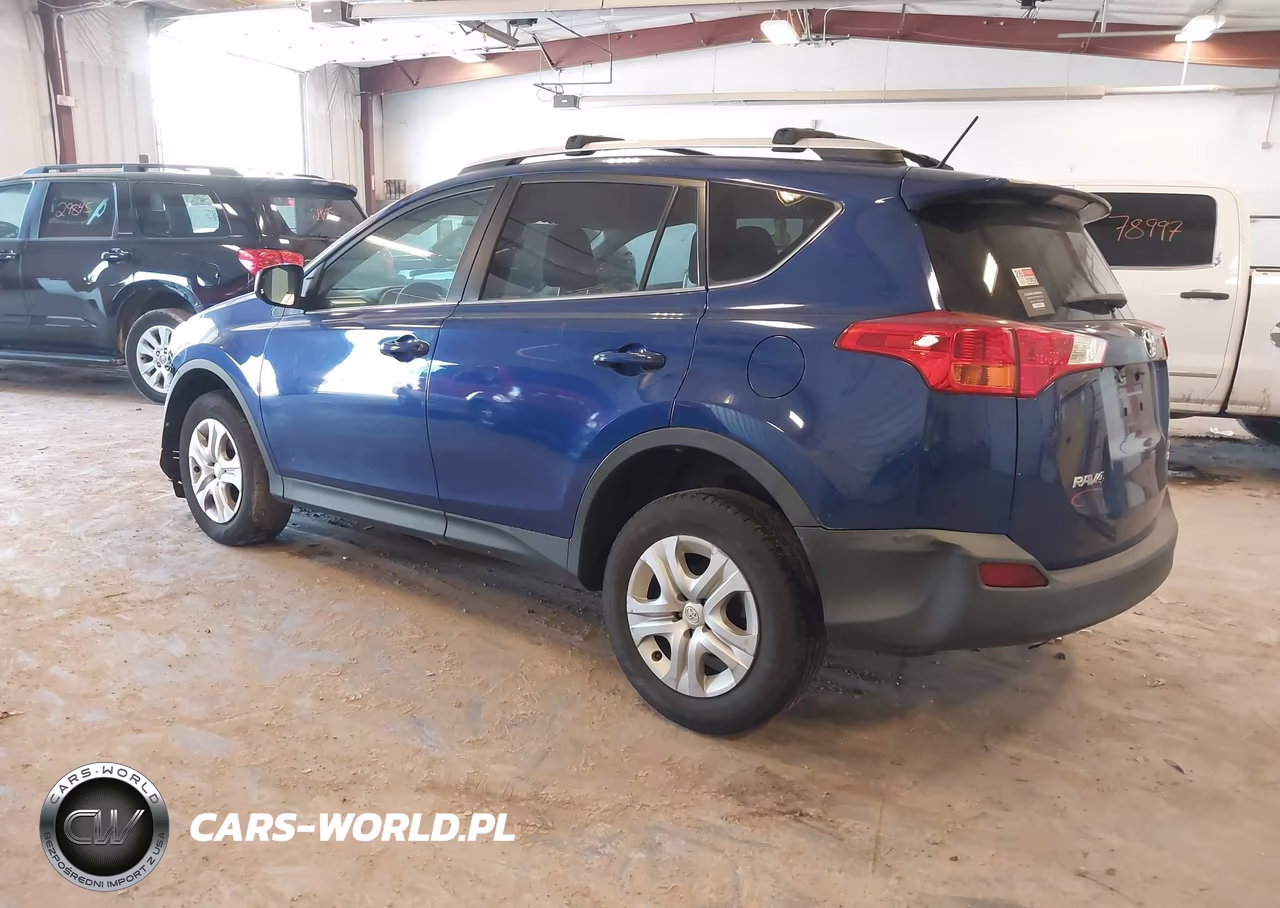 2015 Toyota Rav4 Le VIN:2T3BFREV7FW382841 - 3