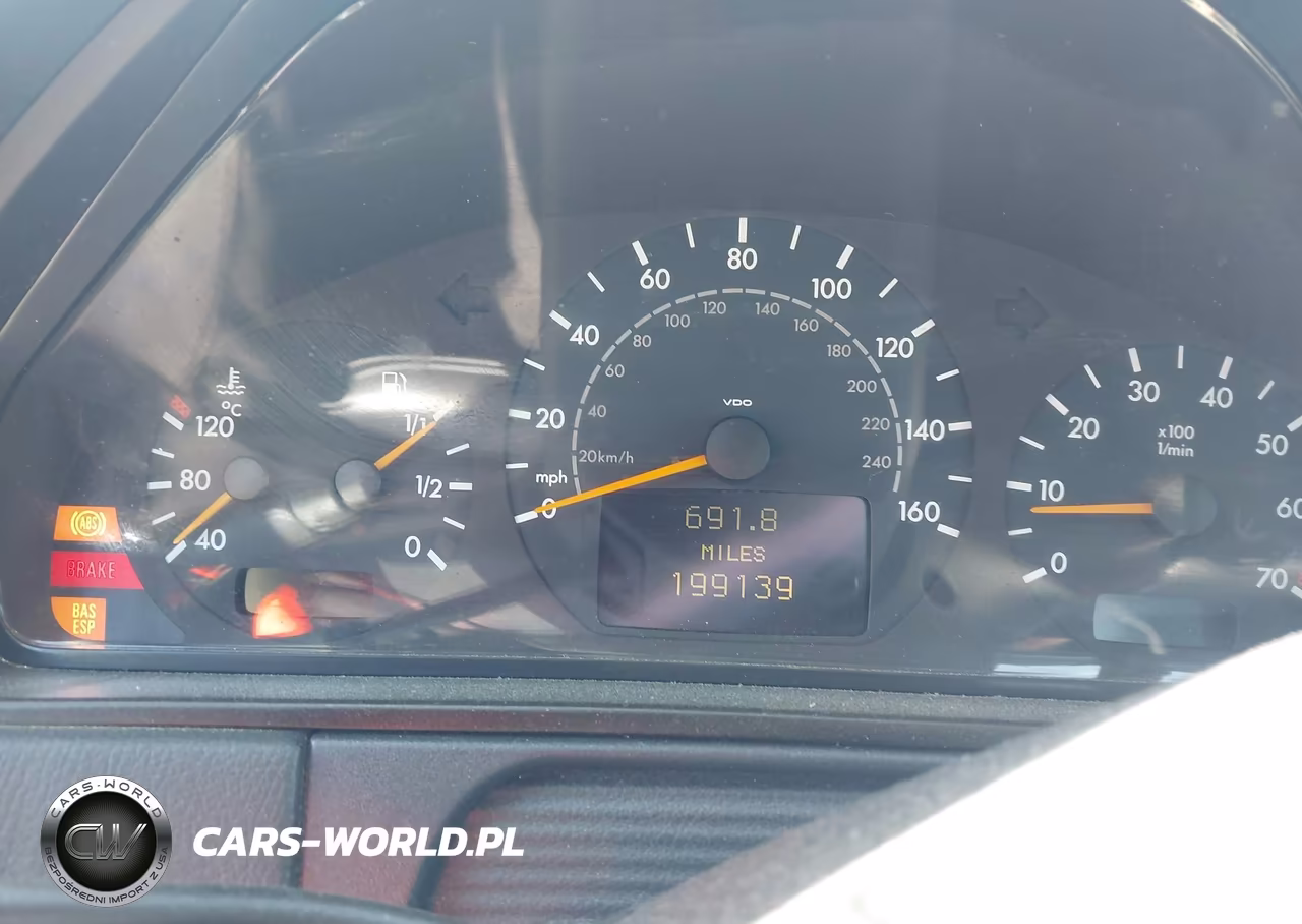 2001 Mercedes-Benz E 430 4M VIN:WDBJF83J01X058347 - 7