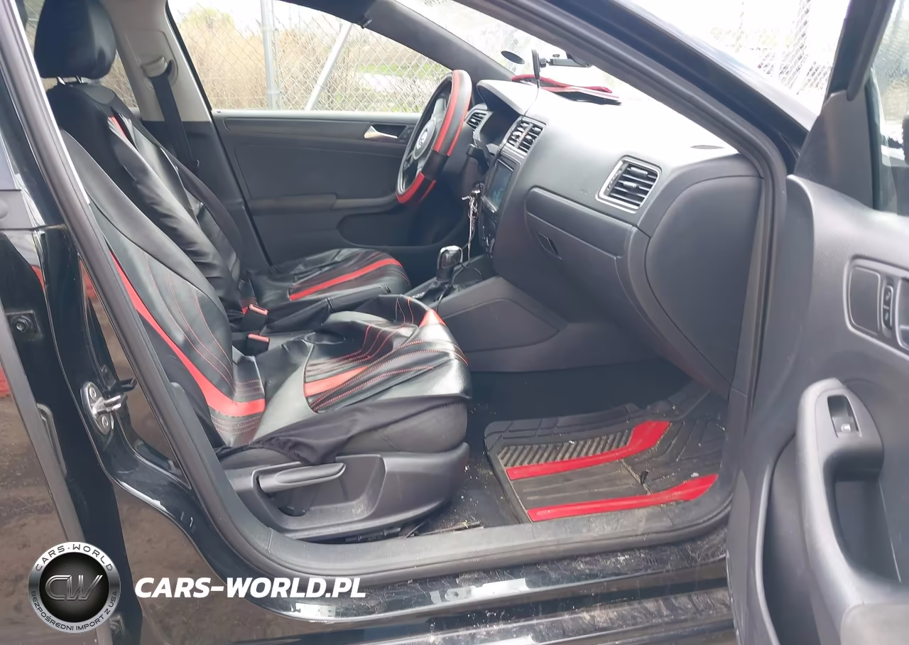 2012 Volkswagen Jetta 2.0L S VIN:3VW2K7AJ8CM360831 - 5